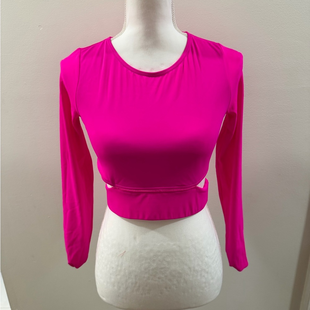 Women's Fuchsia Long-Sleeve Crop Top